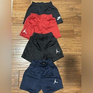 2T boys Nike/Jordan - 4 pair
